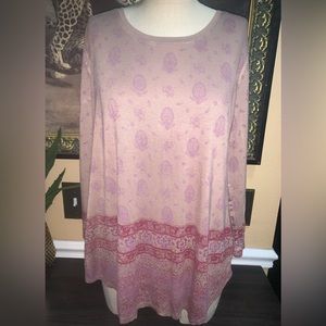 Long sleeve boho themed top
